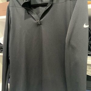 Nike Black Performance Jacket with Minimalist Design